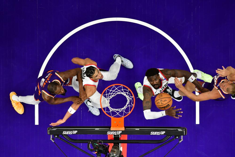 乍看之下 乍看之下