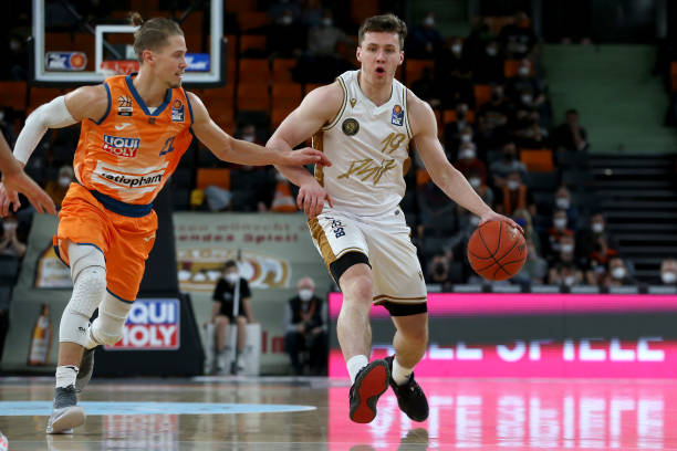 阿根廷以 阿根廷以