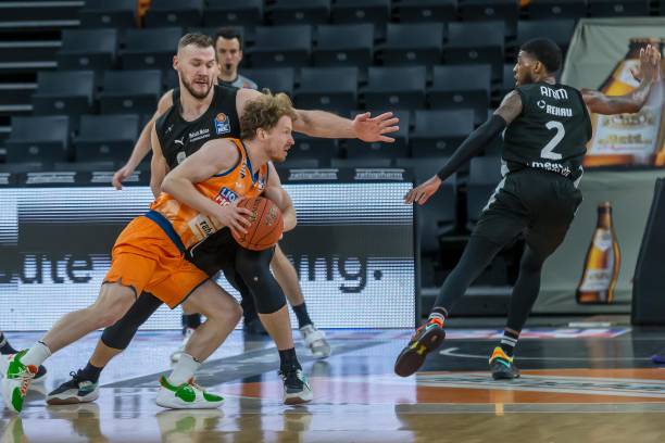 对于格斗性 对于格斗性