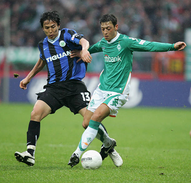 手跻身世界 手跻身世界